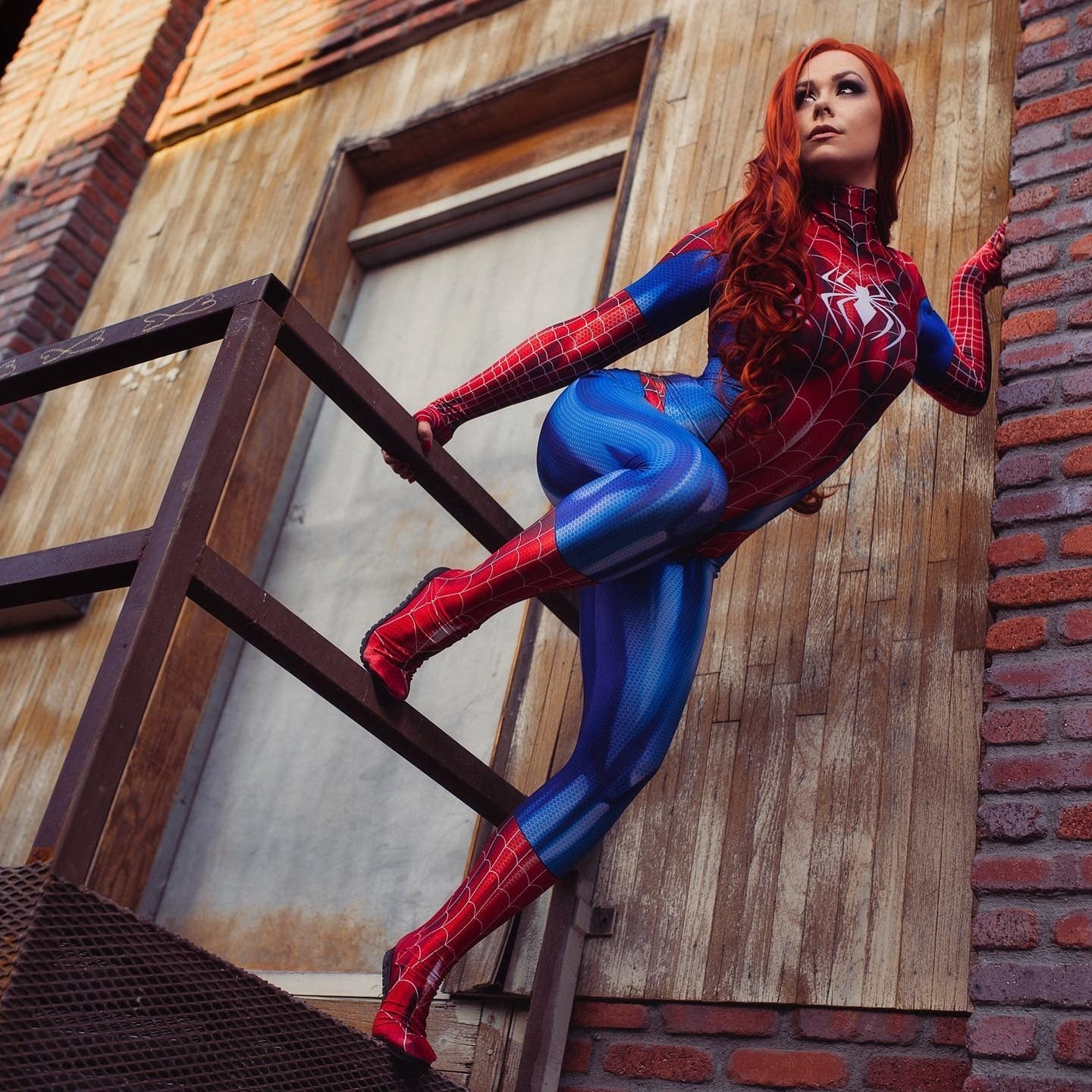 Mary Jane Spider-Woman Costume - Women's Cosplay Suit