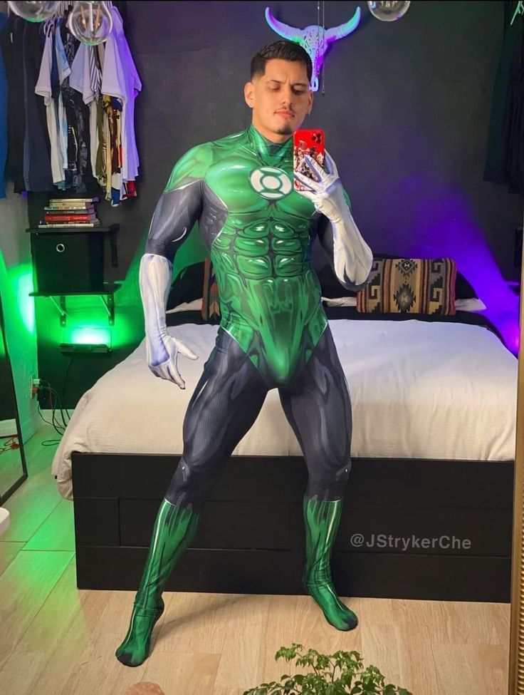 Green Lantern Costume - Adult & Kids Cosplay Suit