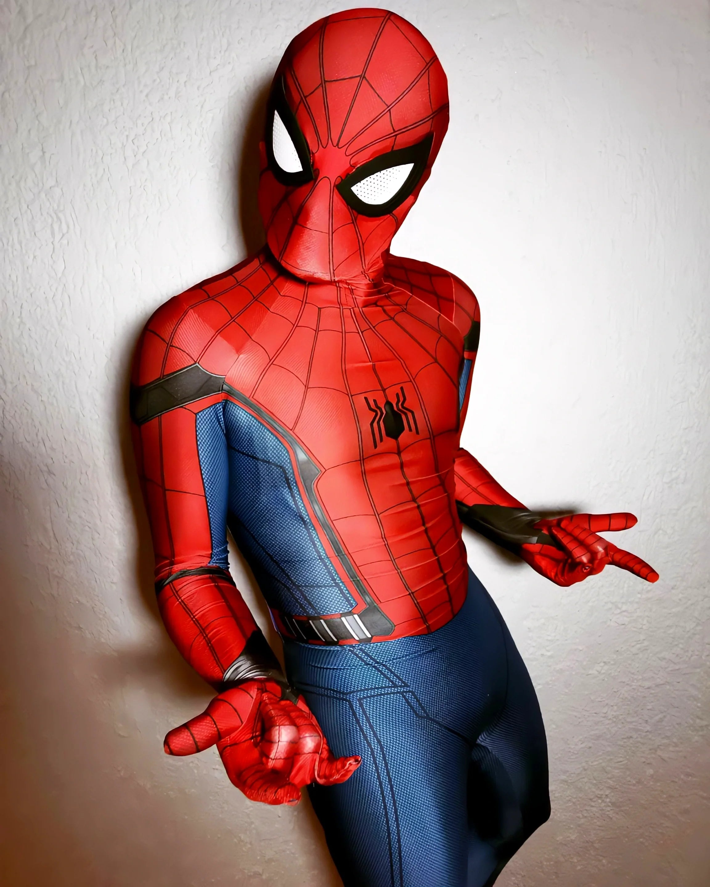 Spider-Man: Homecoming Costume (Tom Holland) - Adult Cosplay Suit