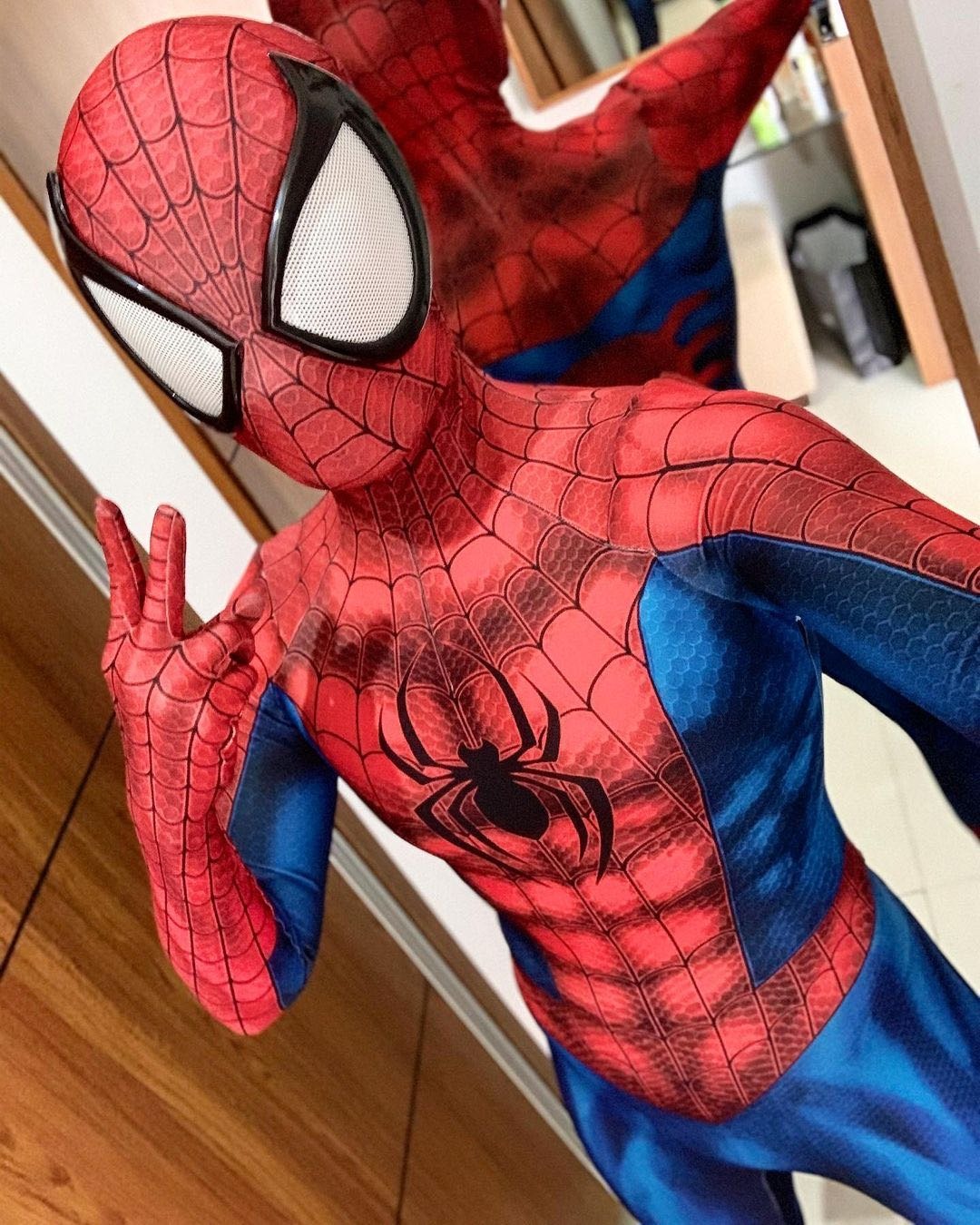 Spider-Man (Peter Parker Big Eyes Comic) Costume - Adult Premium Cosplay Suit